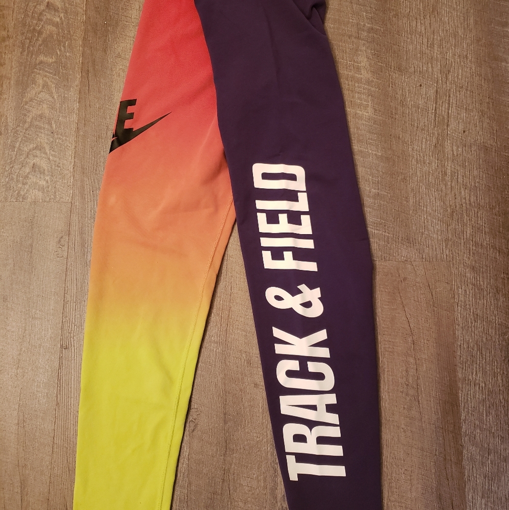 Womens Nike leggings